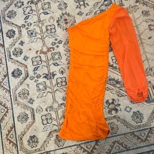 Cute,comfy and the color is burnt orange so perfect for a dance!